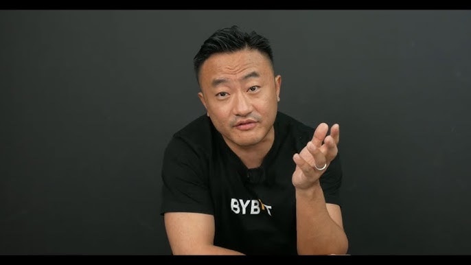 Bybit-CEO Ben Zhou spreekt kort na de hack tijdens een livestream